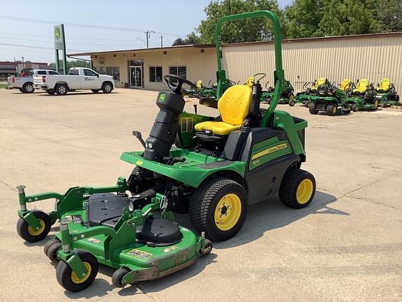 Image of John Deere 1570 equipment image 1
