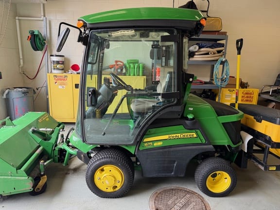 Main image John Deere 1575