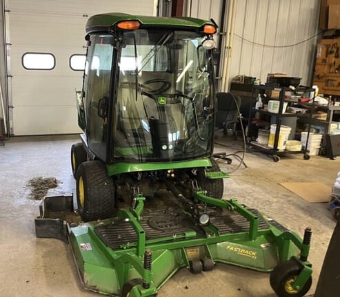 2021 John Deere 1585 Equipment Image0