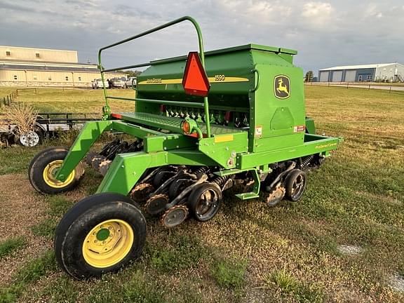 Image of John Deere 1590 equipment image 4