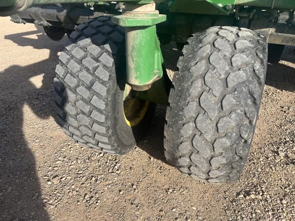 Image of John Deere 1590 equipment image 2