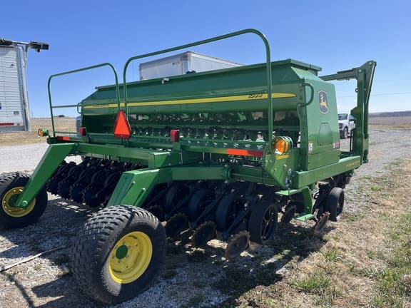 Image of John Deere 1590 equipment image 3