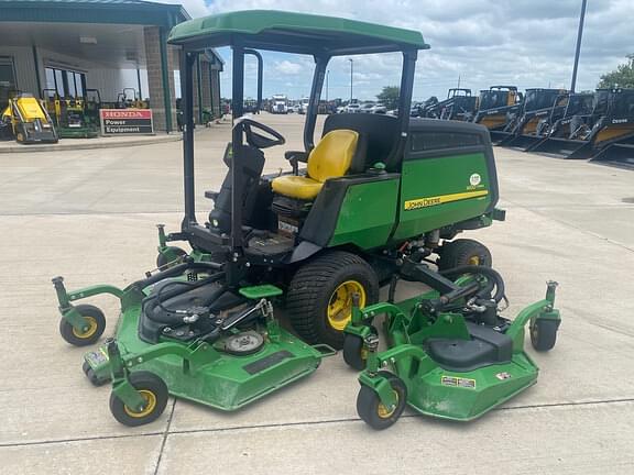 Image of John Deere 1600 Turbo II equipment image 2