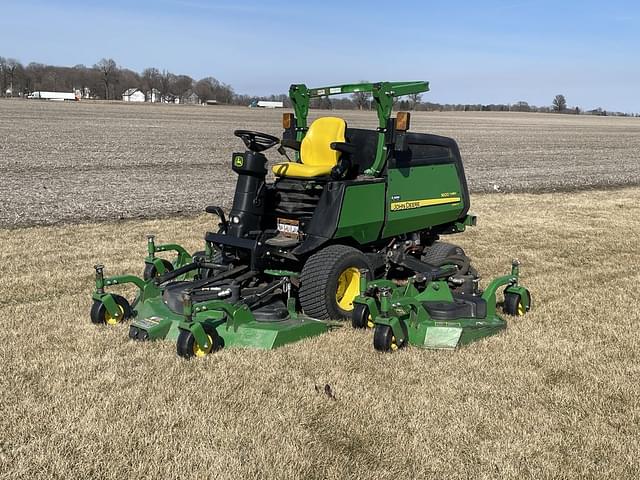 Image of John Deere 1600 Turbo II equipment image 2