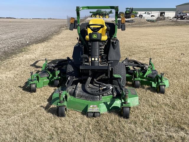 Image of John Deere 1600 Turbo II equipment image 2