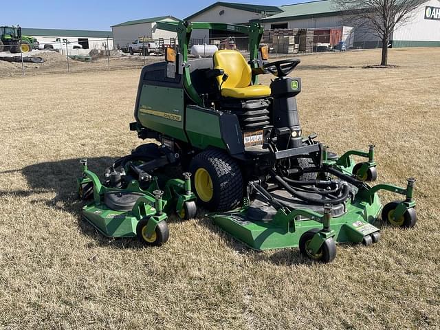 Image of John Deere 1600 Turbo II equipment image 3