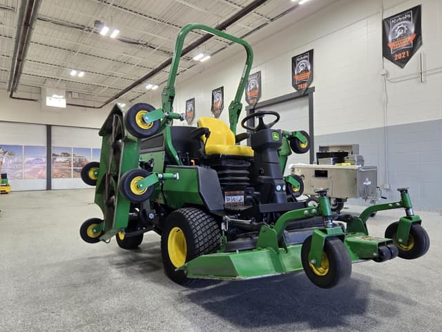 Image of John Deere 1600 Turbo III equipment image 4