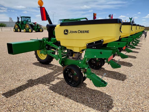 Image of John Deere 1705 equipment image 1