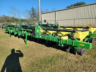 Main image John Deere 1725 4