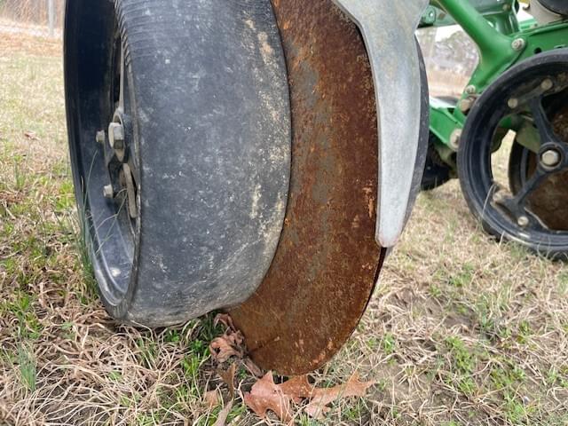 Image of John Deere 1725 Image 1