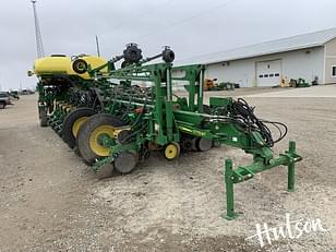 Main image John Deere 1775