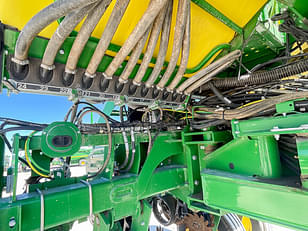 Main image John Deere 1775 23