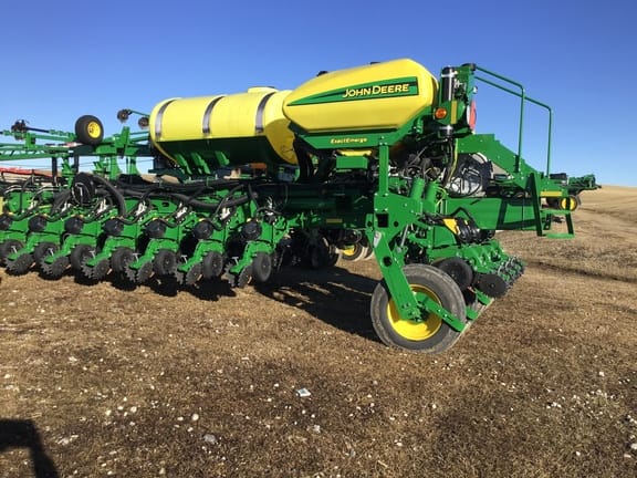 Main image John Deere 1775