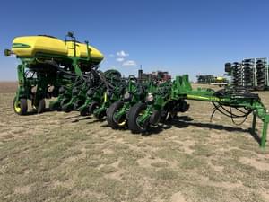 2021 John Deere 1775 Image