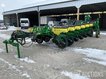 Main image John Deere 1775