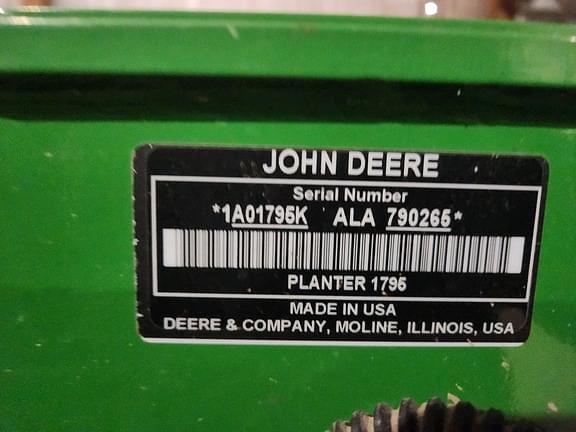 Image of John Deere 1795 equipment image 3