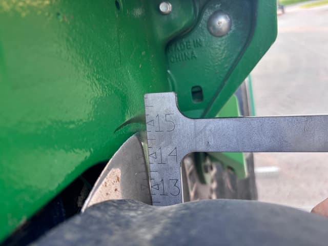 Image of John Deere 1795 equipment image 1