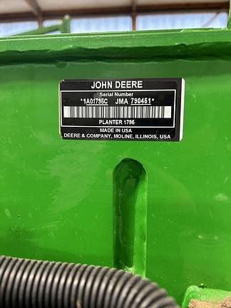 Image of John Deere 1795 equipment image 2