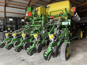 Main image John Deere 1795 16