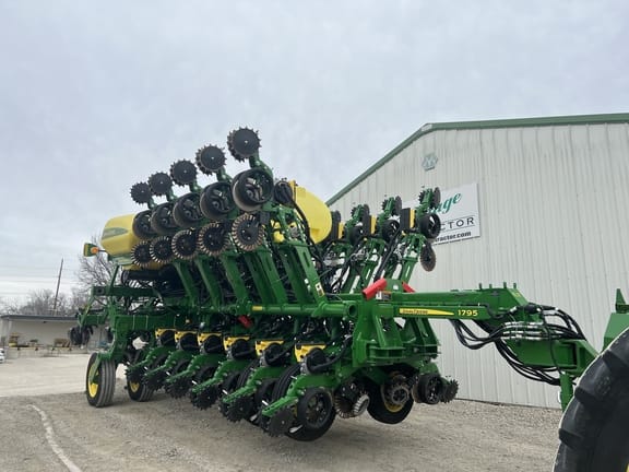 Main image John Deere 1795