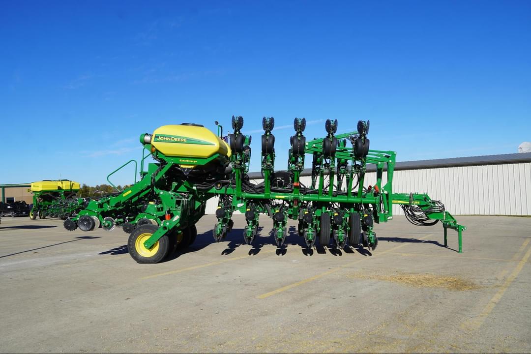 Image of John Deere 1795 Primary image