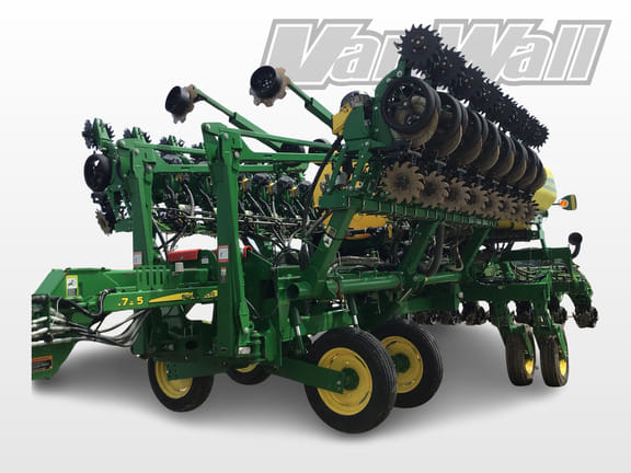2021 John Deere 1795 Equipment Image0