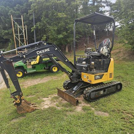 Image of John Deere 17G equipment image 1