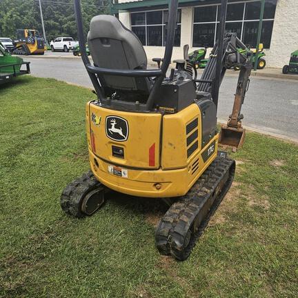 Image of John Deere 17G equipment image 3