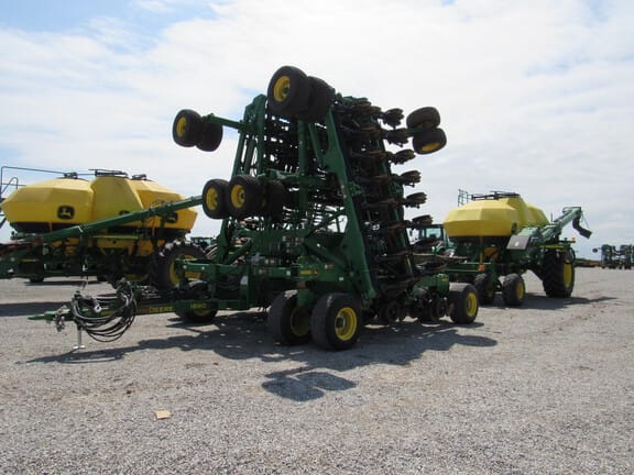 Main image John Deere 1890