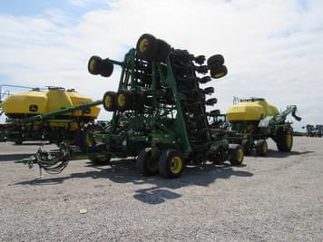 Main image John Deere 1890