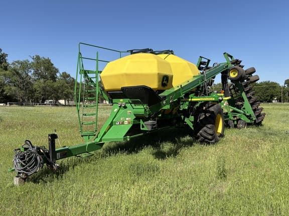 Image of John Deere 1890 Primary image