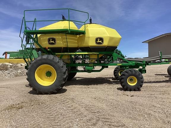 Image of John Deere 1890 equipment image 4