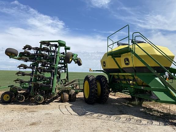 Image of John Deere 1890 equipment image 3