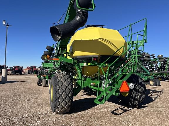 Image of John Deere 1890 equipment image 2