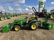 Thumbnail image John Deere 2025R 4