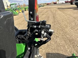 Main image John Deere 2025R 9