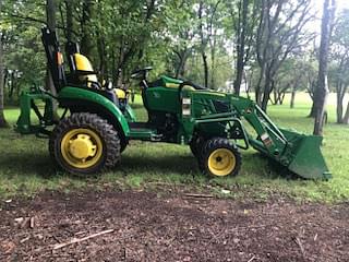 Image of John Deere 2025R equipment image 4