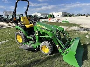 Main image John Deere 2025R 3