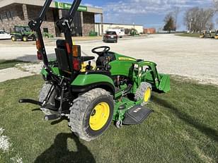 Main image John Deere 2025R 4