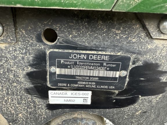 Image of John Deere 2025R Primary image