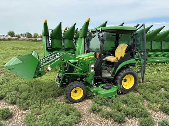 2021 John Deere 2025R Equipment Image0
