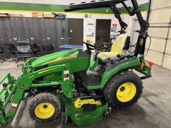 Main image John Deere 2025R