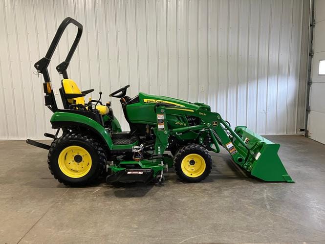 2021 John Deere 2025R Equipment Image0