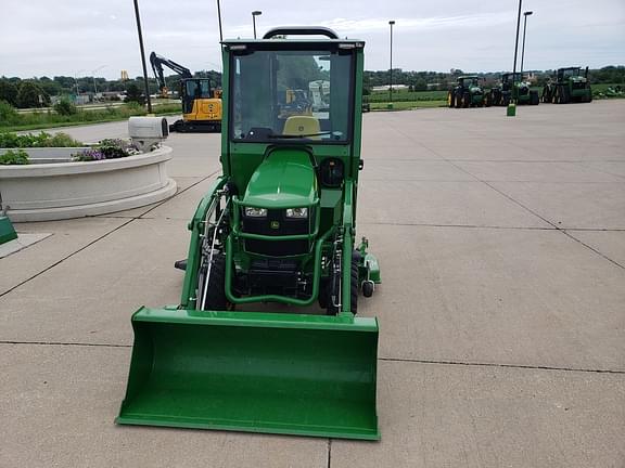 Image of John Deere 2025R equipment image 1