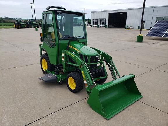 Image of John Deere 2025R equipment image 2
