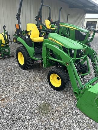 Image of John Deere 2025R equipment image 1