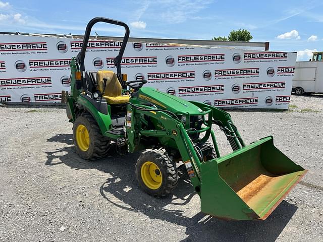 Image of John Deere 2025R equipment image 2