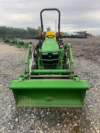 Image of John Deere 2025R equipment image 4