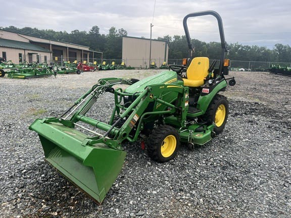 2021 John Deere 2025R Equipment Image0