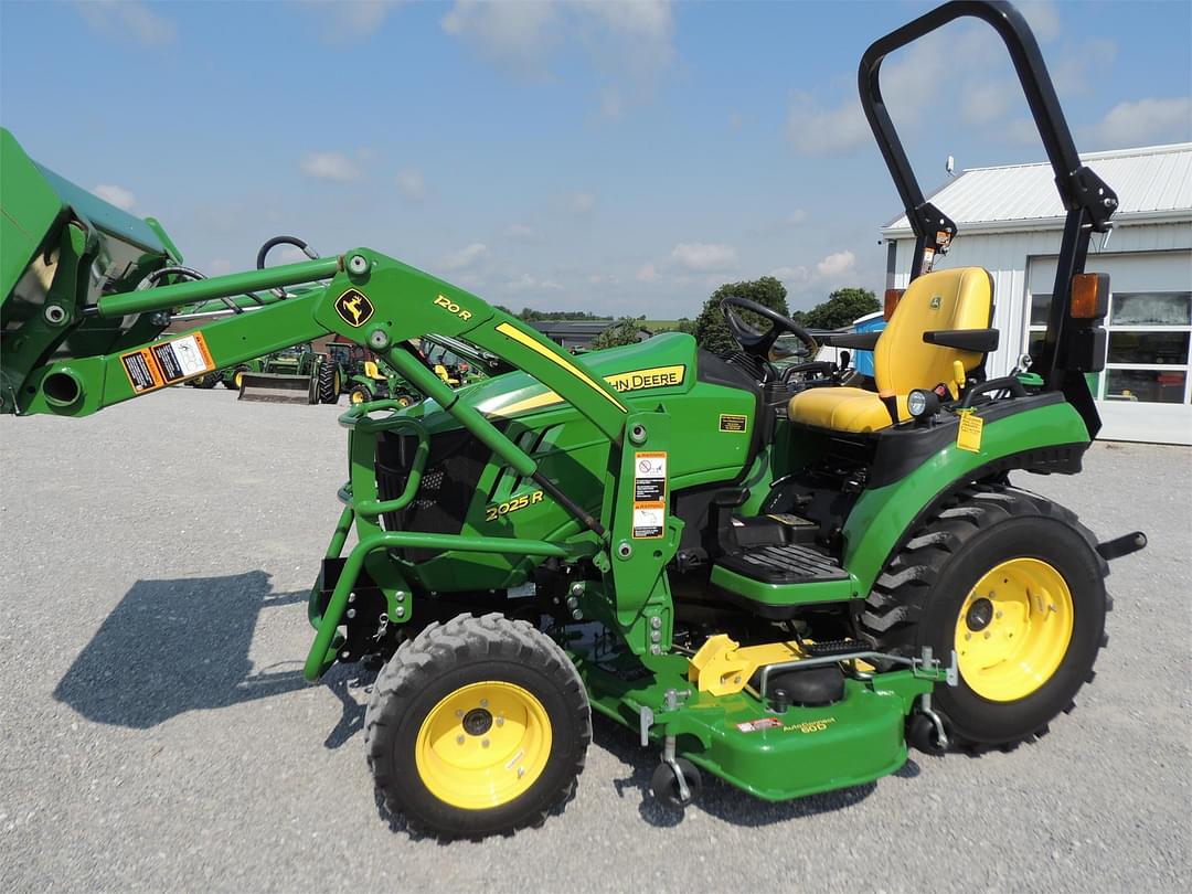 Image of John Deere 2025R Primary image